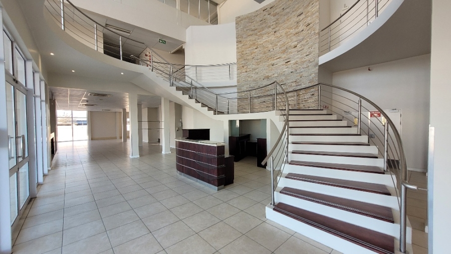 To Let commercial Property for Rent in Montague Gardens Western Cape